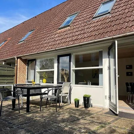 Appartement 140 Modern M2 In Quiet Neighborhood With Lovely Courtyard