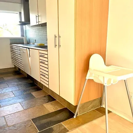 140 Modern M2 In Quiet Neighborhood With Lovely Courtyard * Kjellerup